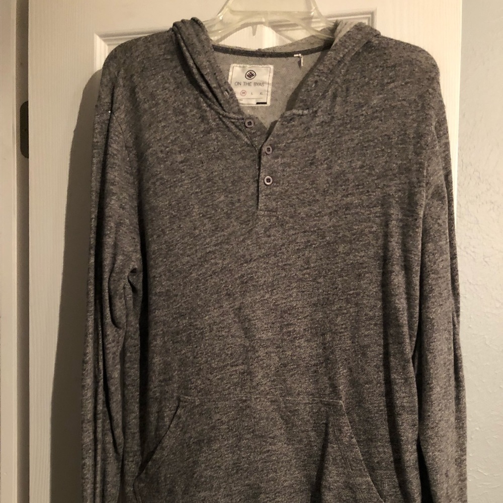 Men’s light weight sweatshirt